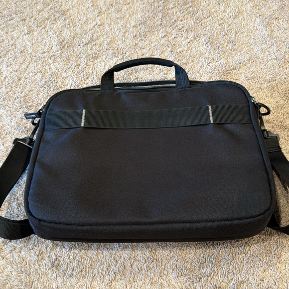 Laptop Bag - Picture 8 of 10